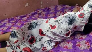 Desi virgin girl ki chudai ki xxx video