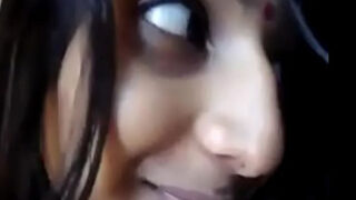 Indian girl ki hot chudai condom laga kar