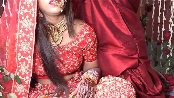 Suhagratri - Indian suhagraat sex ki latest porn video HD mein