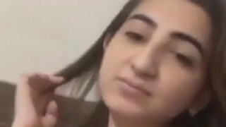 Muslim girl Fatima ki nangi selfie video